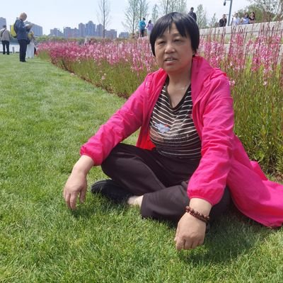 bFrC7qznWH78244's profile picture. 