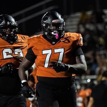 Eman77R's profile picture. Desert Edge HS | C/O ‘26 | IOL | 6ft 2in | 320 lbs | 4.17 WGT GPA | 4.0 UNW GPA | Phone- 623-302-1959 | Email- rolandumasabore@gmail.com