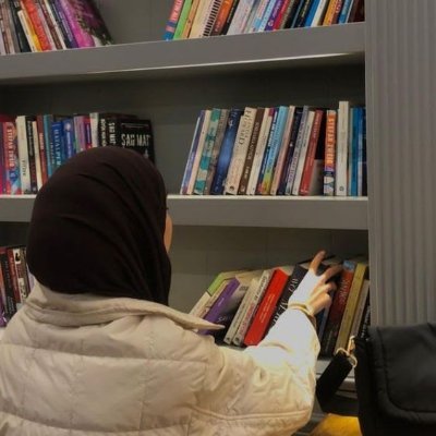 دكتوراه هندسة الحاسب ونظم المعلومات، باحثة ومختصة بالأمن السيبراني، خبيرة معتمدة في أمن المعلومات، دكتورة مختصة ضمن فريق عمل مؤسسة البيان للاستشارات الأكاديمية.