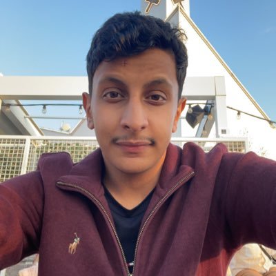 @Arsenal🔴⚪️ || 5th year medical student🩺 @KSAUHS_JD || @SrcaVolunteer🚑 || @hajjhealth || Nothing but organized chaos & ‘ER’ing 🚨