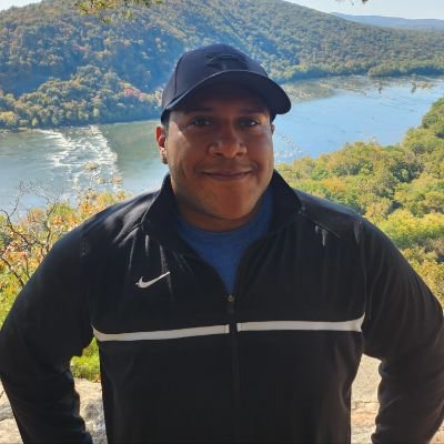 JWade04's profile picture. 