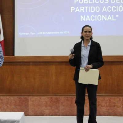 ISC. Catedrática. Maestrante. Militante del PAN, Consejera Estatal del PAN, Capacitadora SCAN.