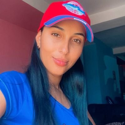 Con Dios todo 🙏/ Mamá💙/Amo el béisbol y soy fiel fanática de los campeones: Tiburones de La Guaira.
Guaireña-Llanera 💞