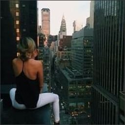 TairtearWyLKqZ's profile picture. 