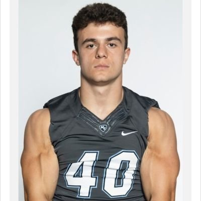 6'2 225 LB @Mcraidersfb
🏆JUCO ALL-AMERICAN LB
TRUE FRESHMAN | FULL QUALIFER
40💨:4.55 Squat:510 NCAA#2303811251
📞 (360)-461-3750
#JUCOPRODUCT