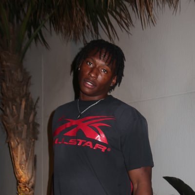 DeShaun3106's profile picture. 6”0 208lb safety