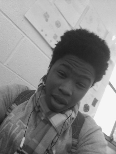 Ayee these FAKE Hoes n Niggas SHIT Slow . #Bangg #Bangg $$_$...H4L Taevia ILU $$_$ ✌