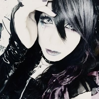 lanjusno1fan's profile picture. I don't post on here very often 💔
guess who my honmei is guys.. it's rlly tricky (@gulu__lanju)