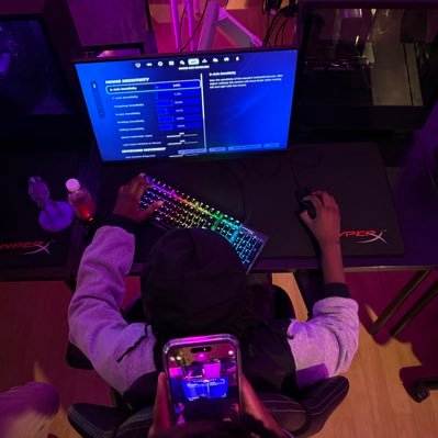 Tylxsz's profile picture. 18