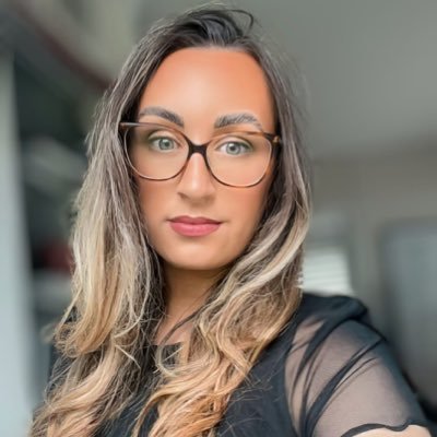 MeggyMurphy93's profile picture. 