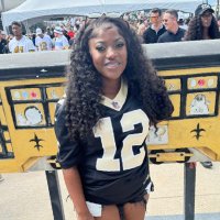 Queen Jasmine ✨ (@_jazzzieeeee) 's Twitter Profile