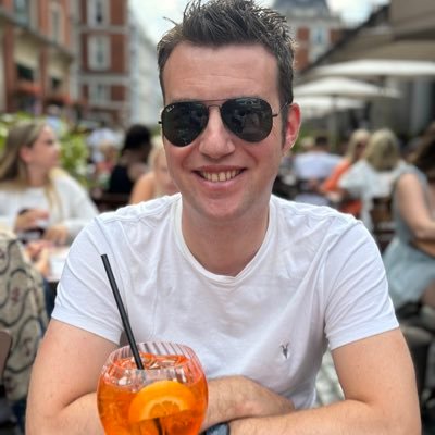 runningg30ff's profile picture. Runner, traveller, educator