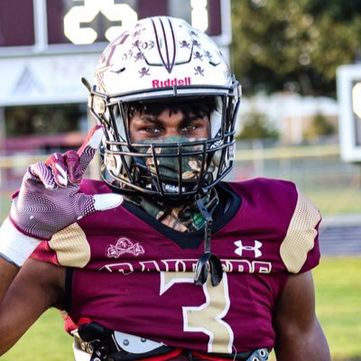 ❗️C/O ‘25, 6’1 ,DB⛓️,Combo guard, and long/triple jumper 🏀🏈🏃🏾, 190lbs, 3.3 GPA Honors, Riverdale highschool, IG:Rockout_60