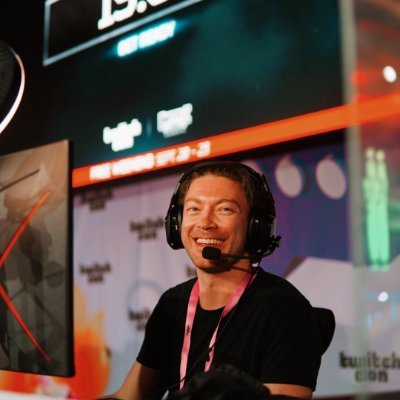 BeachBoy_____'s profile picture. chilling ~