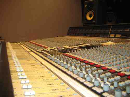 quique1484's profile picture. Sound Engineer and live sound engineer graduated from SAE Miami. Always looking for the harmony between the art and science of sound