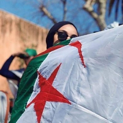 كلما صغرت العقول أرتفع صوتها وكلما نضجت زاد هدوئها🤲