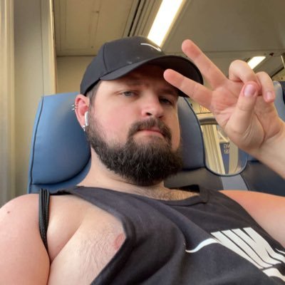 30, gay, pizza enjoyer - He/Him - DMV - NSFW