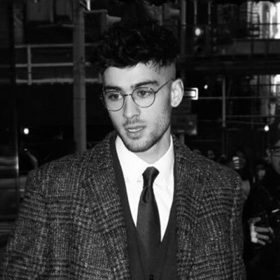 GoldenHabitXOXO's profile picture. ♡ 📡 ⋆｡ﾟꜰᴀɪᴛʜ ɪɴ ᴛʜᴇ ꜰᴜᴛᴜʀᴇ ﾟ｡⋆🪐 ♡ ▪︎1ᴅ | ᴛꜱ