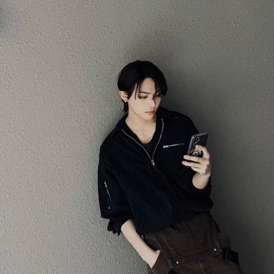 我愛Nicholas|大人LUNÉ |ARMYジミンペン|TOKYO→KAGOSHIMA |無言フォロー◎🏷️アカ→@makimarunico