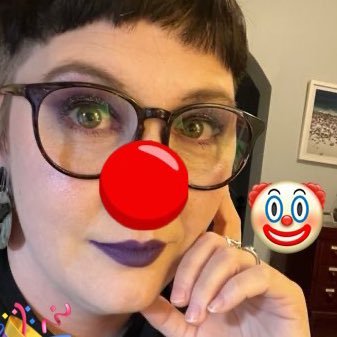 Goth dork screaming about OFMD from the safety of my brainrot containment area. Queer 30s fic writer/reader, double threat. 🔞 (she/they) Banner @darcylindbergh