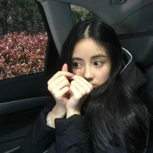 miu425571575782's profile picture. 