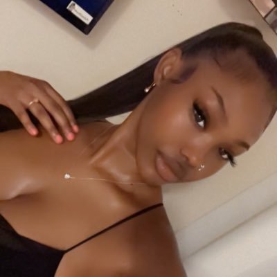 _nickeshaa Profile Picture