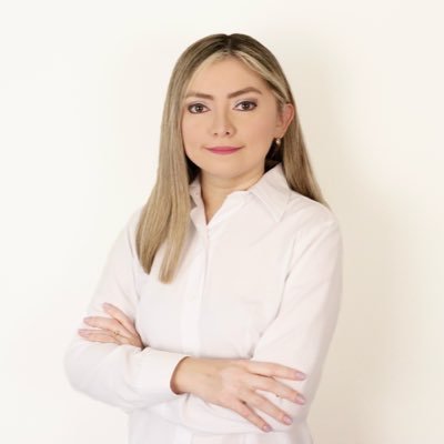Yucateca || Dra. y profesora @UNAM_fcpys || Directora General de @gobyuccdmx || Gobierno y asuntos públicos || abogada