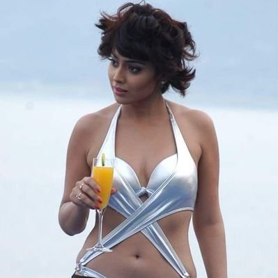 ActressessLiker's profile picture. 9 inches fat bbc 🔥
Actress Bi, Top Bull 💪
Actress and Lesbo player
Actress Fanatic 🥵