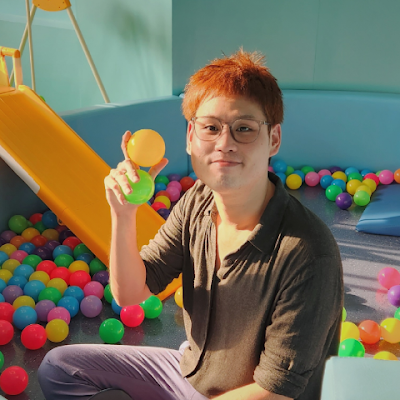 ApichartKer's profile picture. 