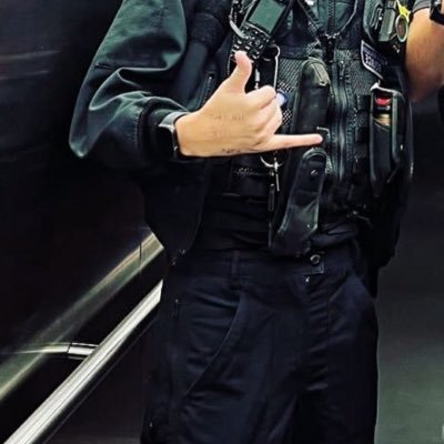 A naughty 💦 bank for all things emergency service, military and other. Completely anonymous. Dm your pictures to be shared, uniform, boots, underwear + nsfw!
