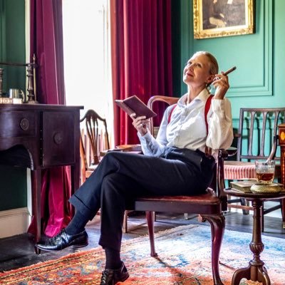 Actor. Founder: @firebrandtheatr https://t.co/hk6cAUiW0C Rep: https://t.co/ikaofxhWpH Next: A Room of One’s Own Feb ‘25