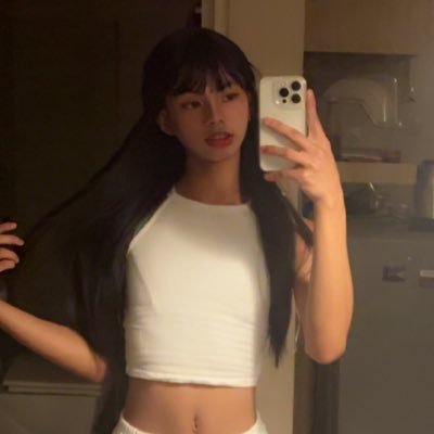 BabyBellaa19's profile picture. Selling contents / Vcs / 19 / discount?