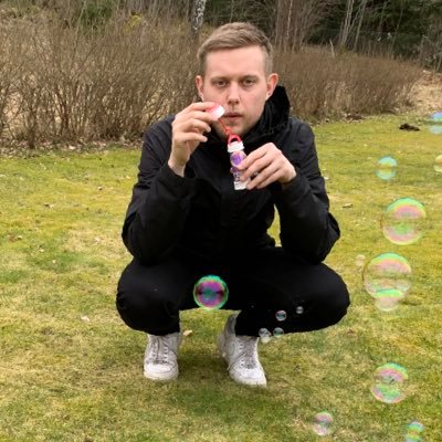 johannes_roos's profile picture. ⭐️⭐️