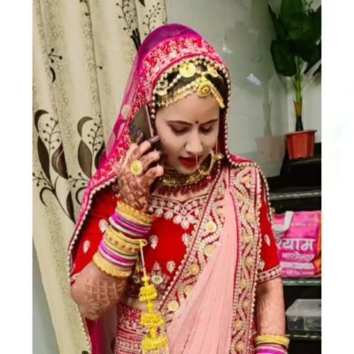 Sonikakuma99400's profile picture. वो यहां तक लाया है, तो आगे भी ले जायेगा श्याम पर भरोसा रख वो निश्चित जीत दिलाएगा🚩 ! ! लोग रंग बदलते है, लेकिन मेरा खाटूवाला वक्त बदलता है !🙏