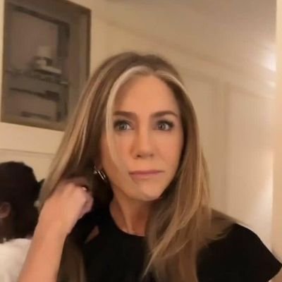 jenniferspeci's profile picture. Actress and screenwriter.

I have opened my x account and it's Jen/management  here ❤️