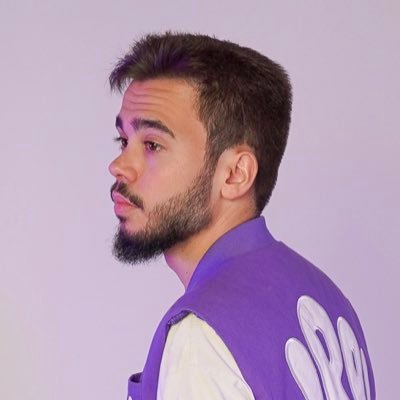 tiktokeur rap askip, mais je fais aussi des vidéos cools sur youtube