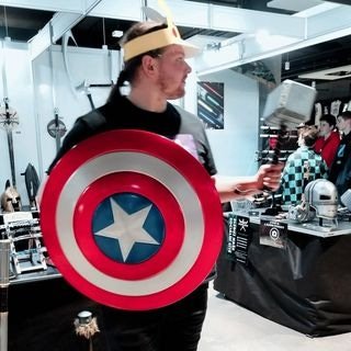 ♉ Geek & huge bi weirdo
❤️ Marvel, DC & Wanda addicted
🤩 Music and movie lover, cinephile as f*ck
💥 Eras Tour Chromatica N2-N4 & Gotham N1-N2