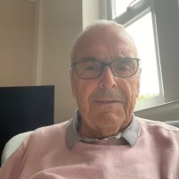 Steve Brown (@bramhallhatter) 's Twitter Profile