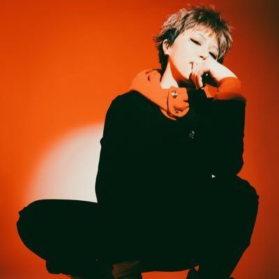 いずみさんじゅっさい コスプレする人 画像の人はいない カメラもやってる 準備は前日夜21時からが本番 色んなジャンルに住所がある 飯と酒が好き