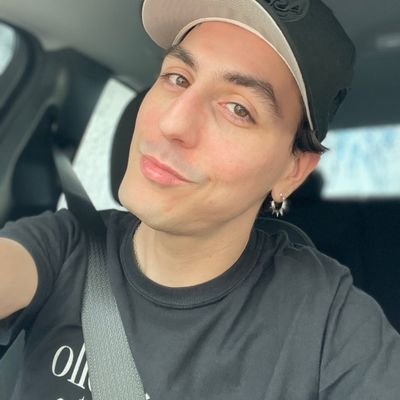 {FREE JEFFREY}
Do for Love, Laugh it off
🏳️🌈🏴☠️🇺🇲🇵🇸🇲🇽🇺🇳🇺🇦✝️