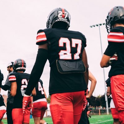 Cromport Panthers Football | CHS CT | Junior | C/O 2027 🎓 | 3.7 GPA | 5’10 ~196 | RB, DE | 860-834-9755 | jayaugustin2009@icloud.com
