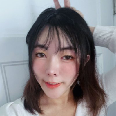 pocketpeach_'s profile picture. gamer ♡ student ♡ foster kitten mom ♡  software engineer ♡ https://t.co/f5Q3dfw0xt