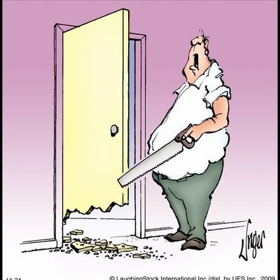 Jamie_Post's profile picture. Aspiring to be able to see the surface of my desk.