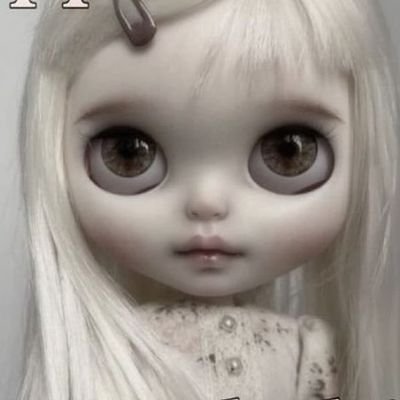 cutwex3's profile picture. boohoo