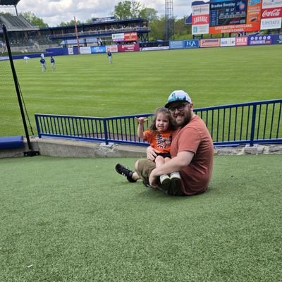Father, Husband and Sports lover!
Syracuse And Seattle Fan