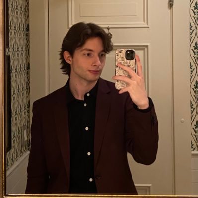 Actor, singer, dancer // he/him // AMDA ‘20