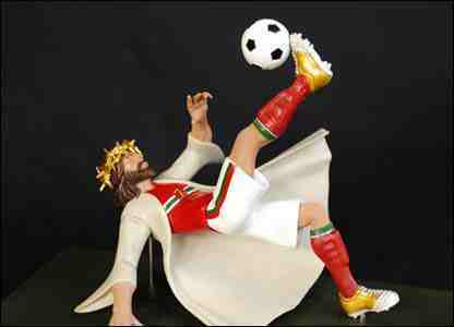 Northerner2910's profile picture. ADHD-er dad and husband, someone trying to find his way and meaning in life. Oh and a football referee, everyone has a negative side.