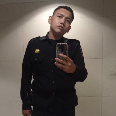 maximoosk97756's profile picture. 