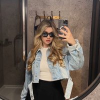 eliz (@elizberce) Twitter profile photo
