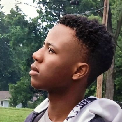 Msafiri04759084's profile picture. 